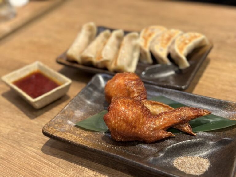 Tokyo: Shinjuku Food Tour with 15 Dishes and 4 Local Eateries - Start in Nishishinjuku with sashimi and seafood