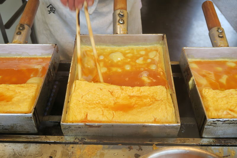 Tokyo Tsukiji Market Half-Day Historical Dining Tour - A market walk with room to taste