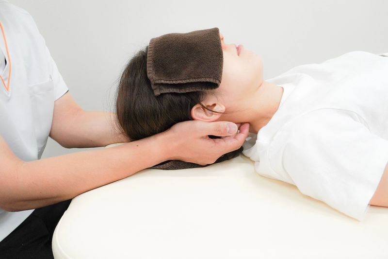 Tokyo Ueno Professional Japanese Body Care Skyblue Acupuncture and Osteopathy Clinic - What happens during the treatment