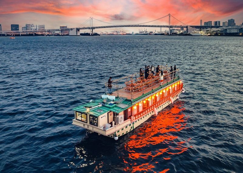 Tokyo Yakatabune Dinner Cruise: 400 Years of Edo Tradition & Odaiba Views - From Etchujima Pier to Tokyo Bay