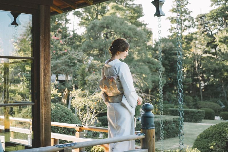 YAE Kimono Rental Asakusa Tokyo - Dressing, hair and the time it takes