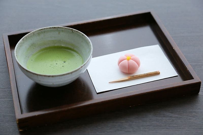 Yame Central Tea Plantation Full-Day Guided Tour with Sake Tasting - Grinding matcha, then tasting your own work