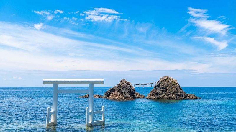 Yanagawa & Itoshima Day Tour - Itoshima brings sea views and photo stops