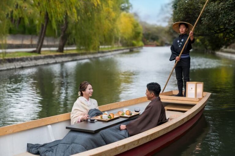 Yanagawa River Boat Cruising Experience (Shared & Private Course) - The boatman makes the ride feel personal